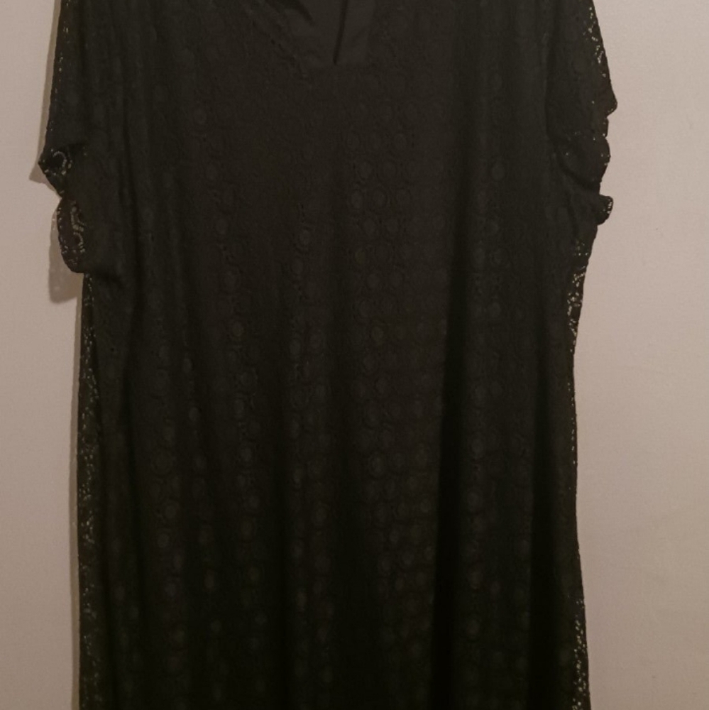 Black Eyelet dress by Isaac Mizrahi-Size 3X